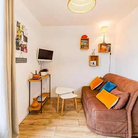 Maisonnette Proche Et Foret タルノス